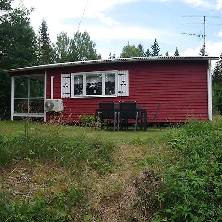 Stuga Vad Vatten Åsarp Exteriér fotografie