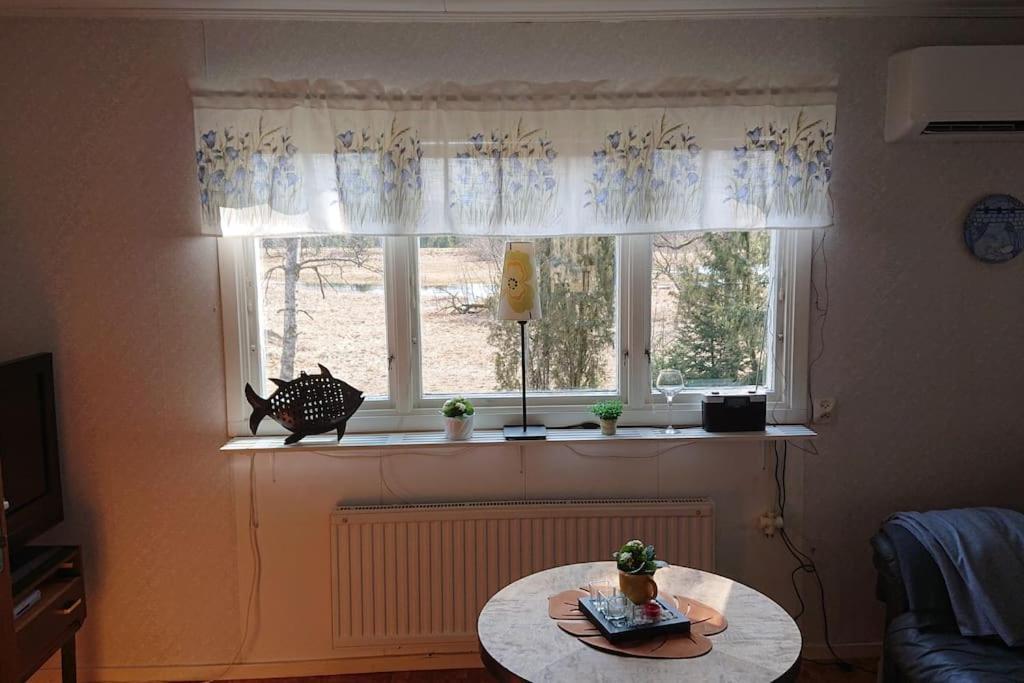 Stuga Vad Vatten Åsarp Exteriér fotografie